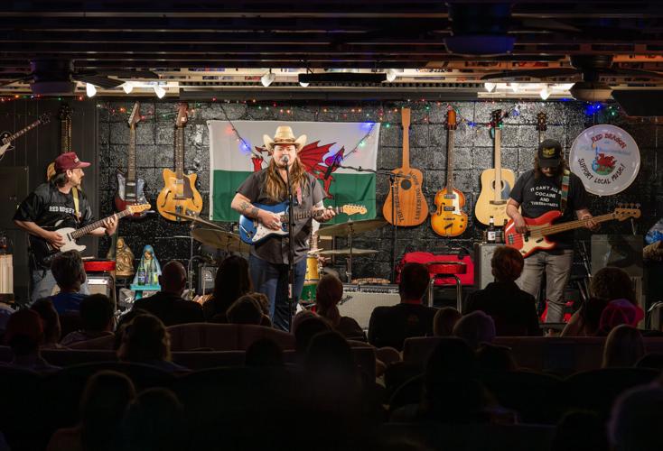 Vincent Neil Emerson Opener Grayson Jenkins