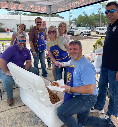 Zachary Rotary Club Pastalaya Serving.jpg