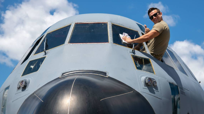 Hurricane Hunters 3